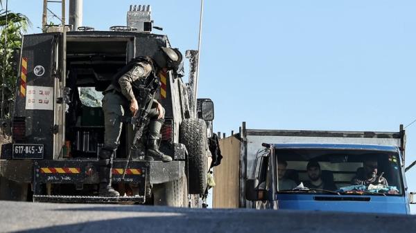 Israeli troops withdraw from Qalandiya after co<em></em>nducting a military raid